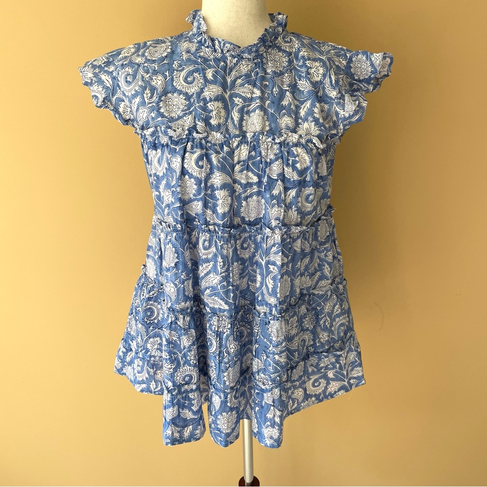 🔻LAST CHANCE🔻 HAMPTON HOUSE Ruffle Block Print Tiered Top